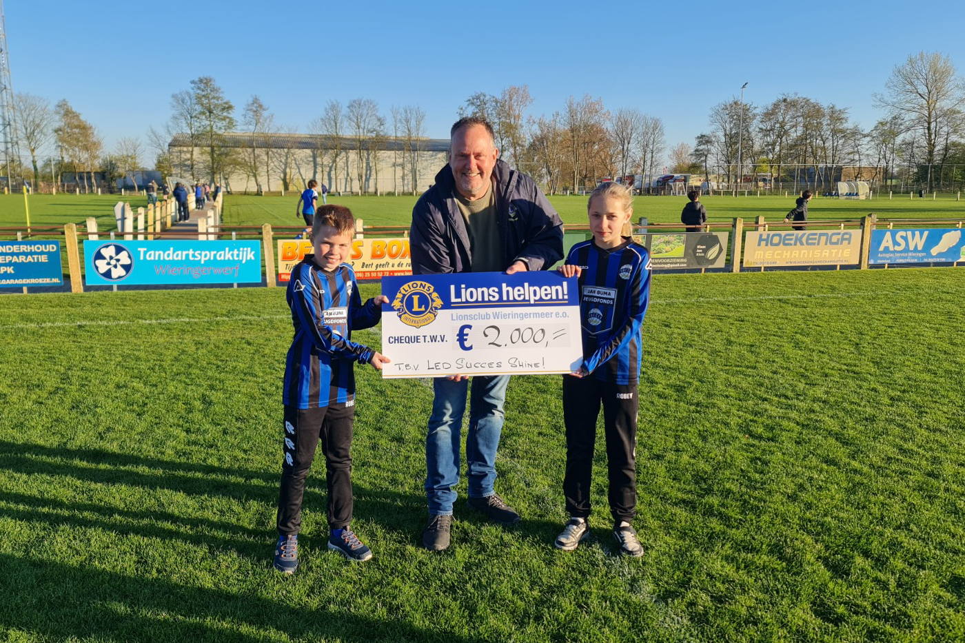 Ook Lions helpen Succes met nieuwe verlichting